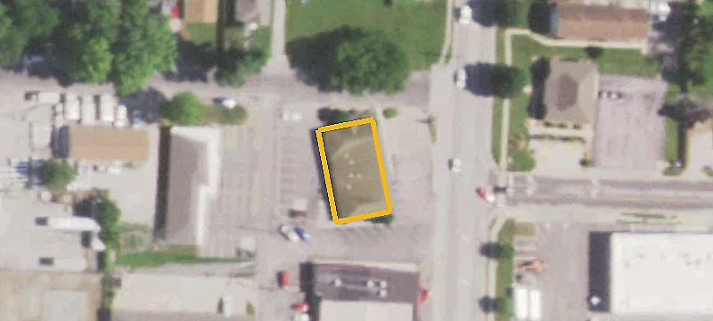 1403 Troy Rd