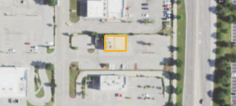 940 Waukegan Rd