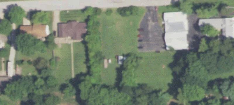 909 Cherry Ln