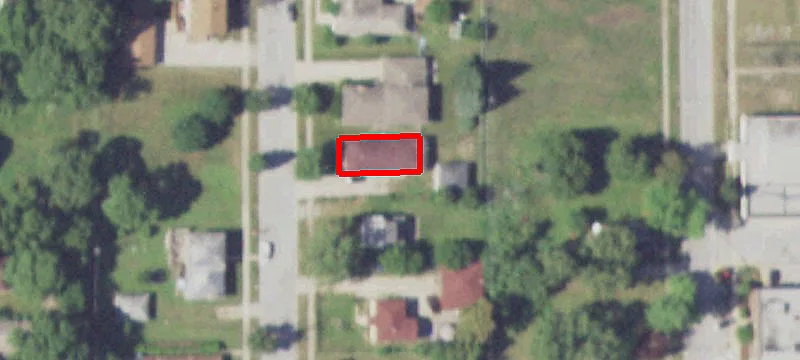 1319 Seeley Ave