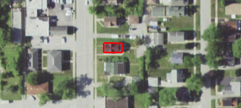 3311 Un Ave