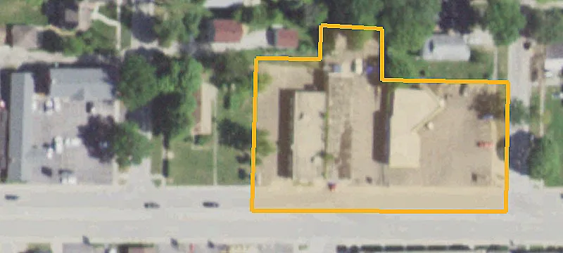 82 Saint Charles Rd