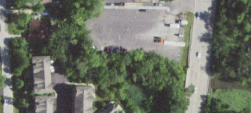 700 Riv Rd
