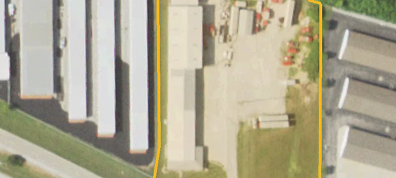 1402 Frontage Rd