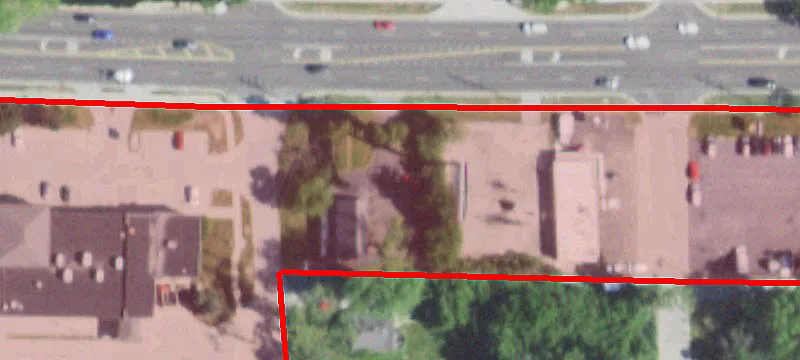 1011 Roosevelt Rd