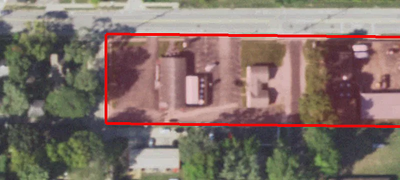 1303 Main St