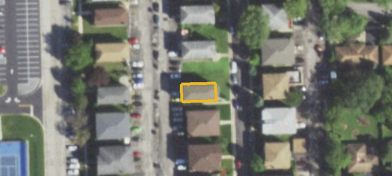 11220 Moraine Dr