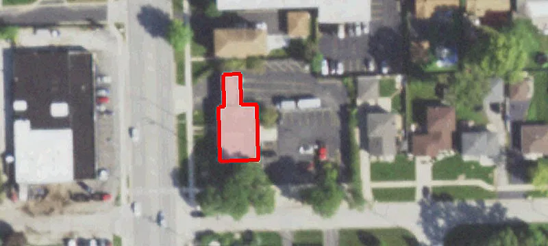8267 Roberts Rd