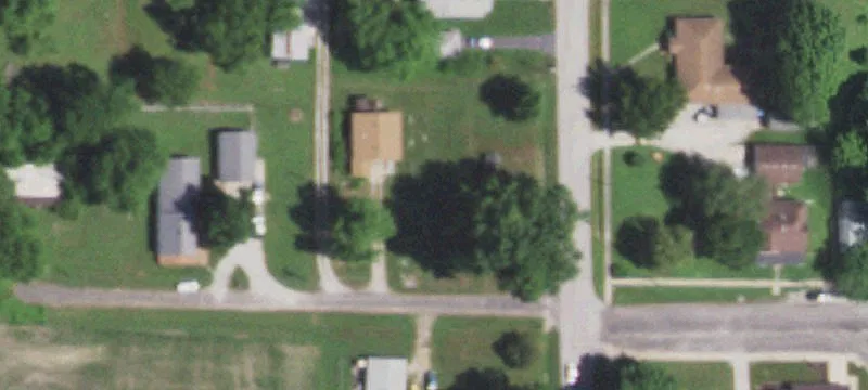 275 2nd St