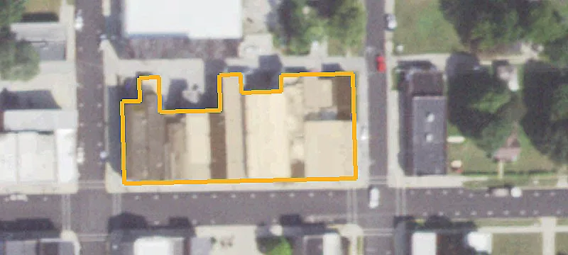 216 Ctr St