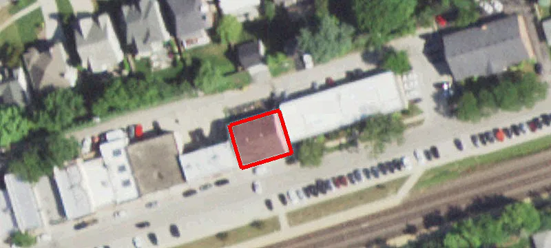 136 Burlington Ave