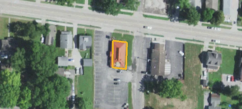 802 Main St