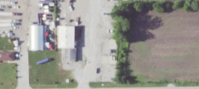 2205 Lincoln Hwy