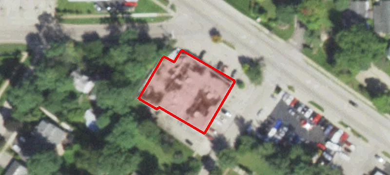 877 Villa St