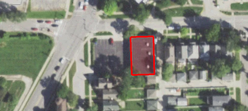 800 Des Plaines Ave