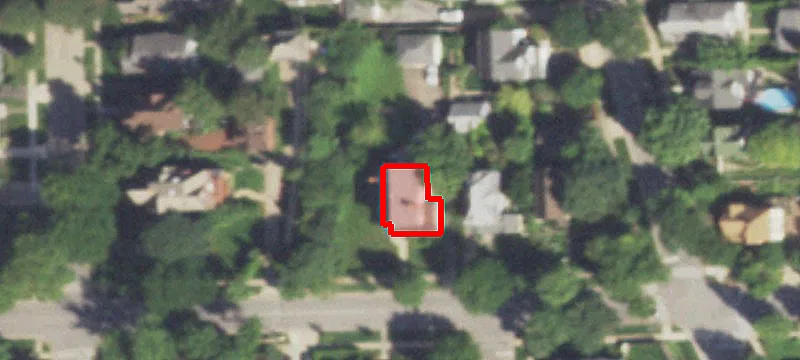 221 Cossitt Ave