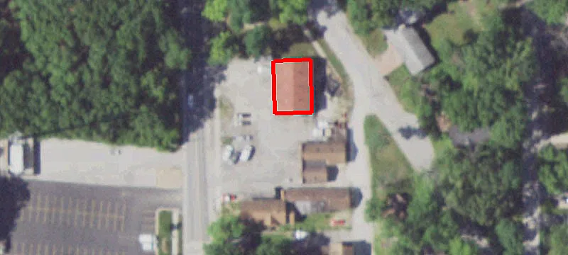 121 Main St