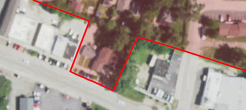 390 Main St