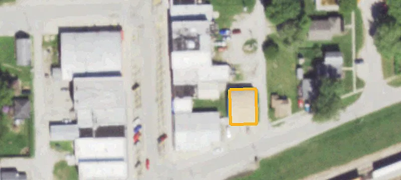 506 Depot St