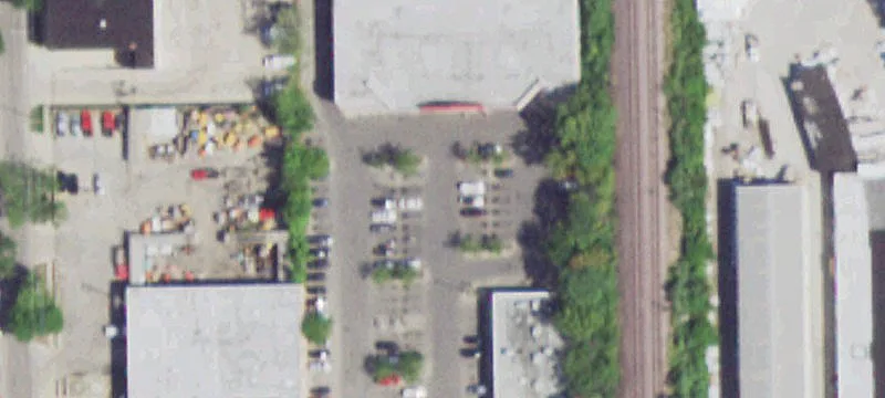 4620 Belmont Ave