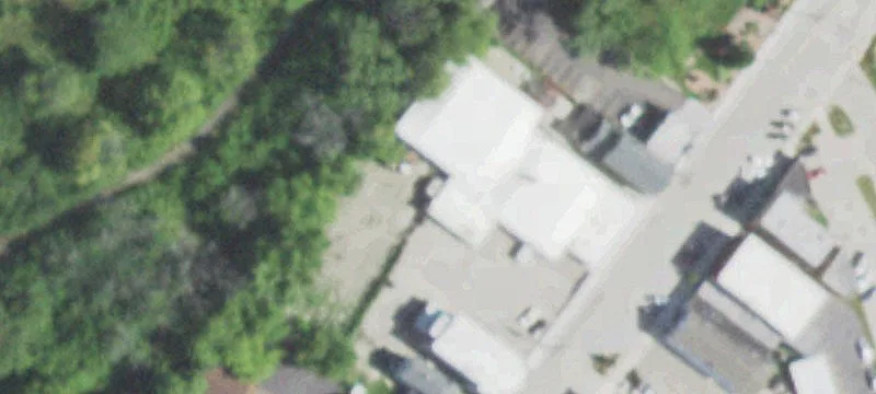 136 Cedar Ave