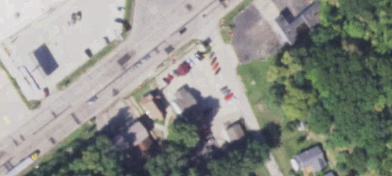 1200 Main St