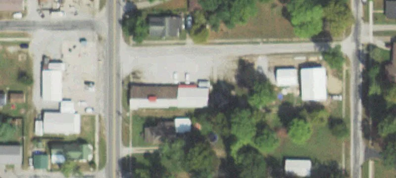 Maple St