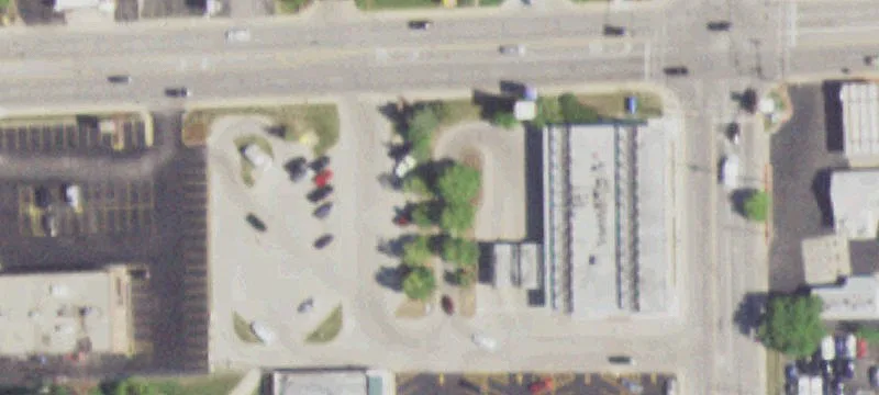 10 Villa Ave