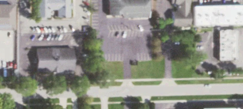 1616 Roosevelt Rd