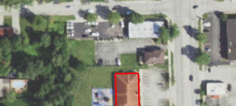9904 Roberts Rd