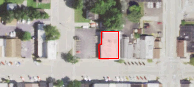 121 Main St