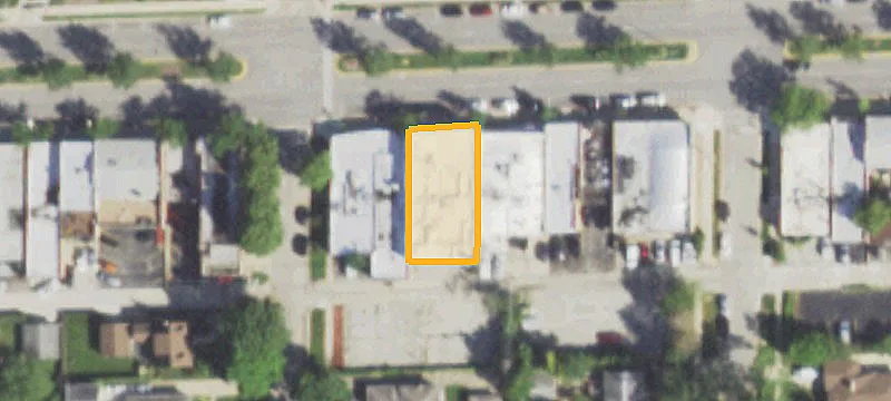 711 Devon Ave