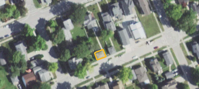 504 Illinois St
