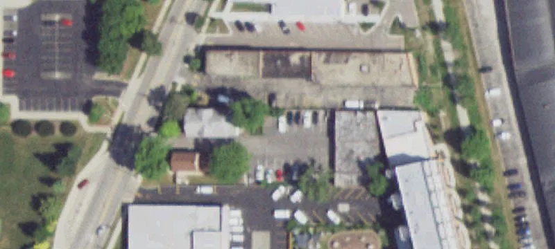 8327 Niles Ctr Rd