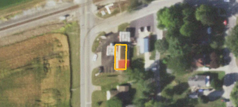 102 Lincoln St