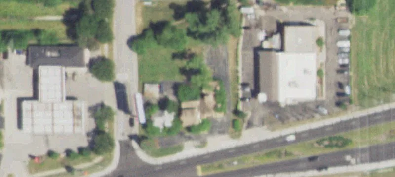 450 Ogden Ave