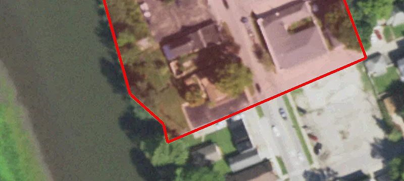 206 Water St