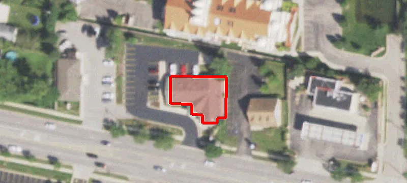 904 Irving Park Rd