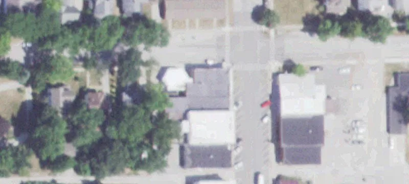 319 Ctr St