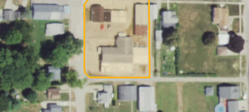 107  St