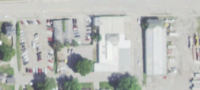 915 Oakland Ave