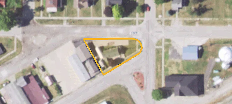 100 Ctr Ave