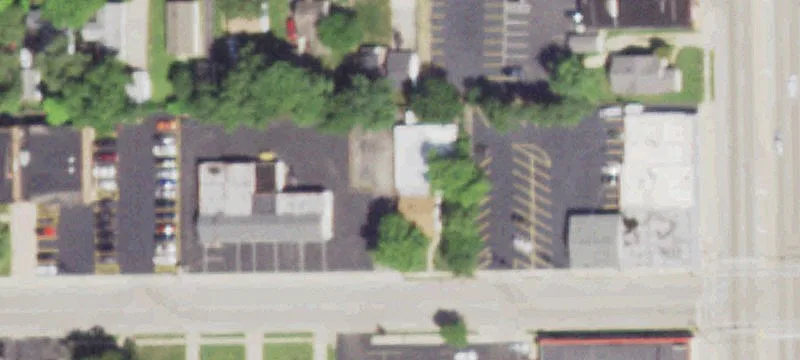 418 Grand Ave