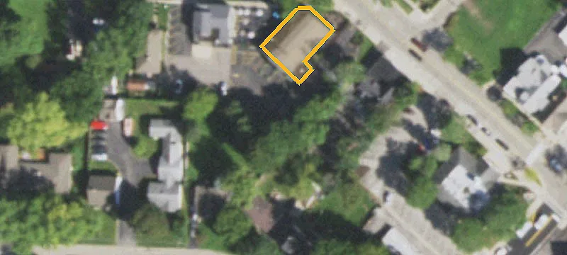 123 Main St