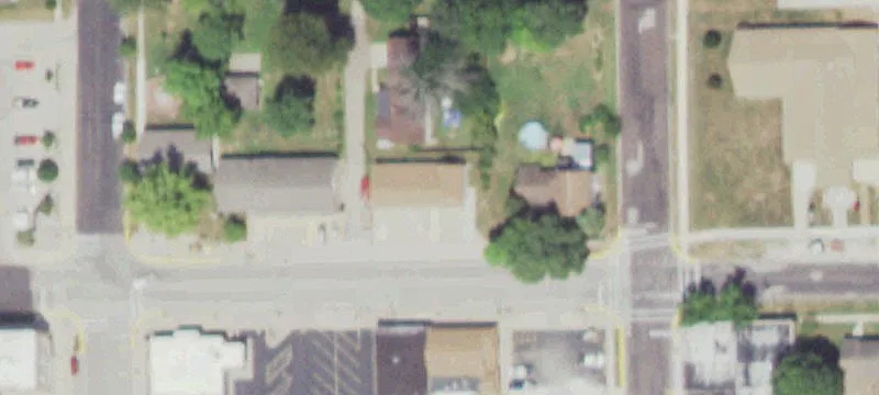 102 Fast Ave