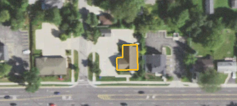401 Roosevelt Rd