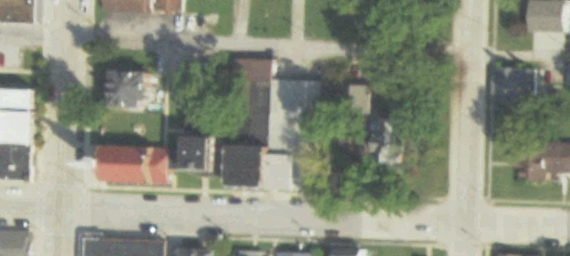 625 2nd St