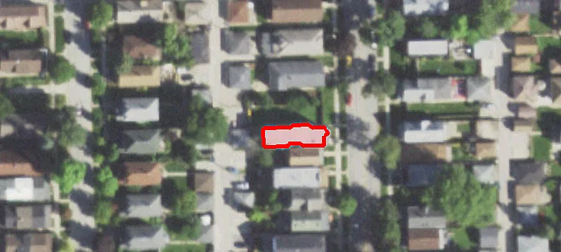 825 Beloit Ave