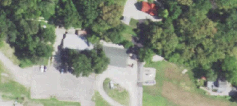 1446 Main St