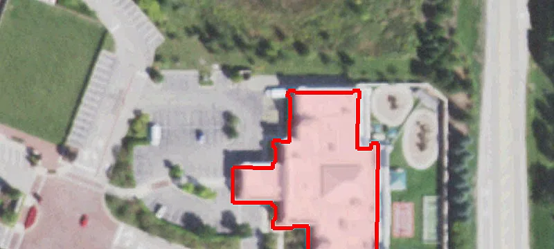 100 Higgins Rd